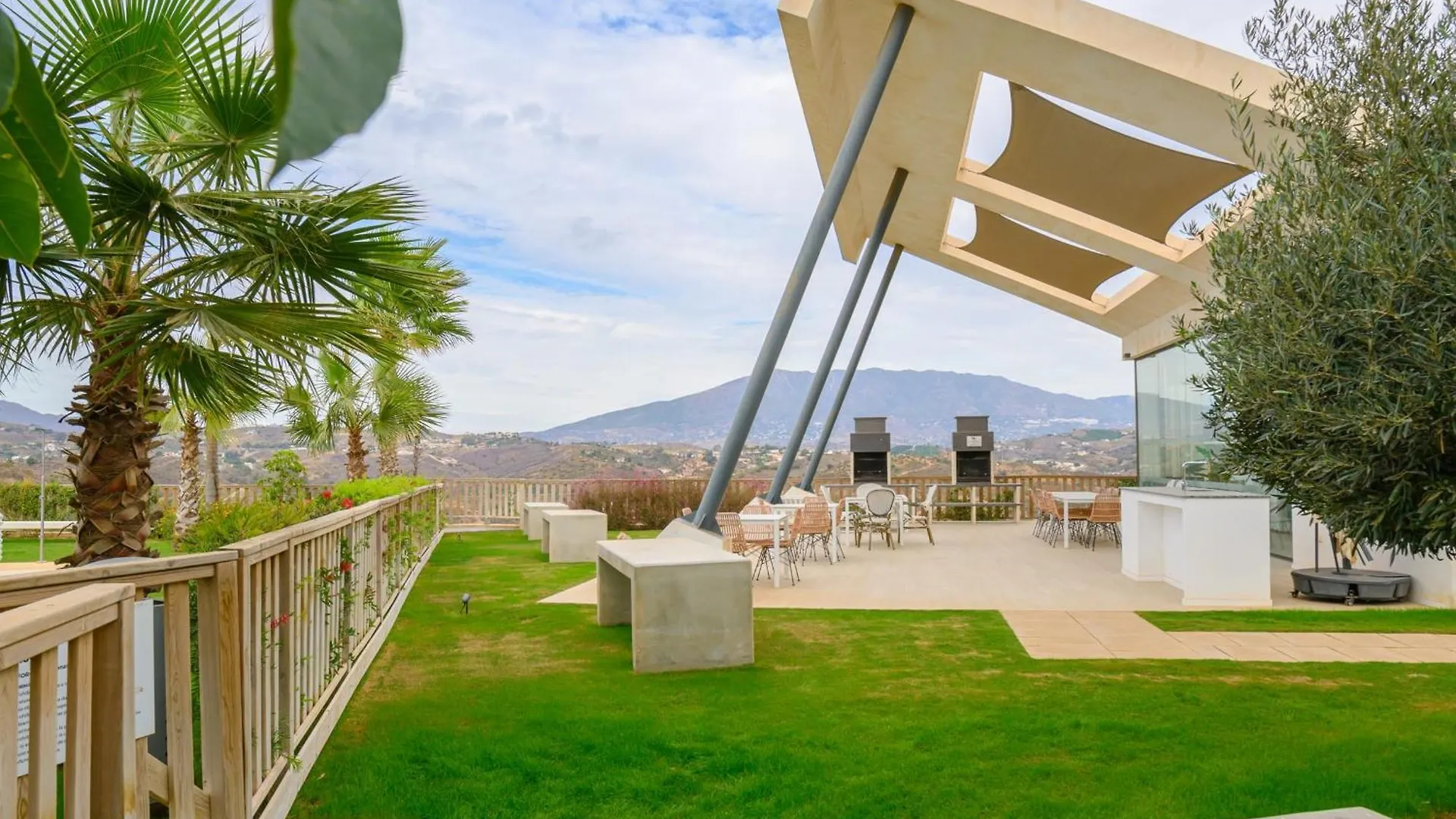 State-Of-The-Art Apartment In La Cala Casa Banderas Malaga