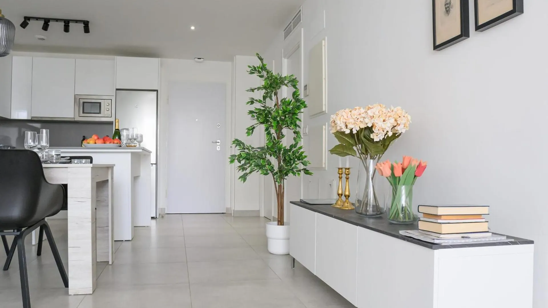 State-Of-The-Art Apartment In La Cala Casa Banderas Malaga