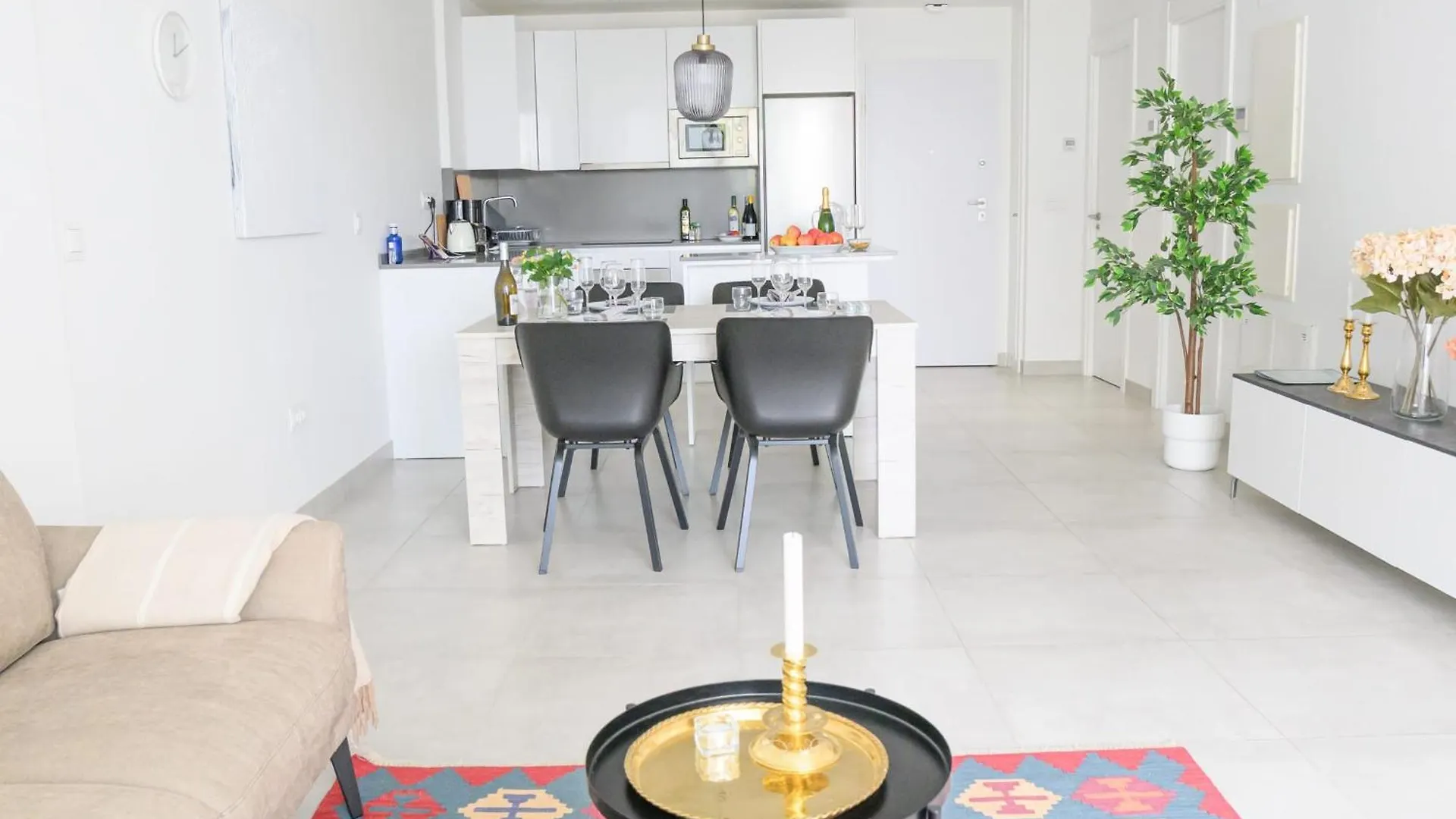 State-Of-The-Art Apartment In La Cala Casa Banderas Malaga Spain