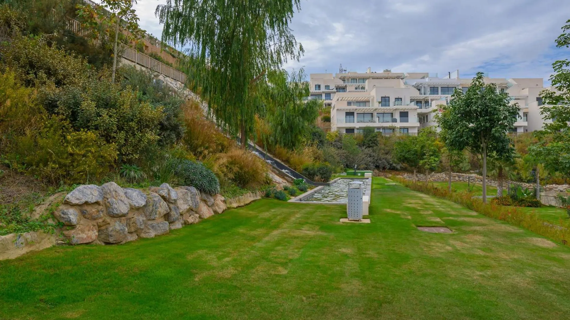 State-Of-The-Art Apartment In La Cala Casa Banderas 말라가 0*,
